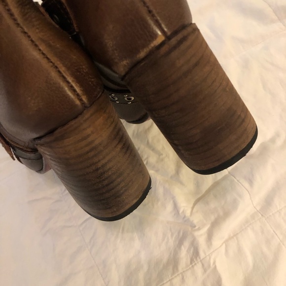 Free Bird leather buckles joust boots, brown, EUC - Picture 3 of 10
